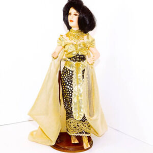 14" 1998 Patricia Rose's Very Detailed Premiere Edition of Cleopatra
